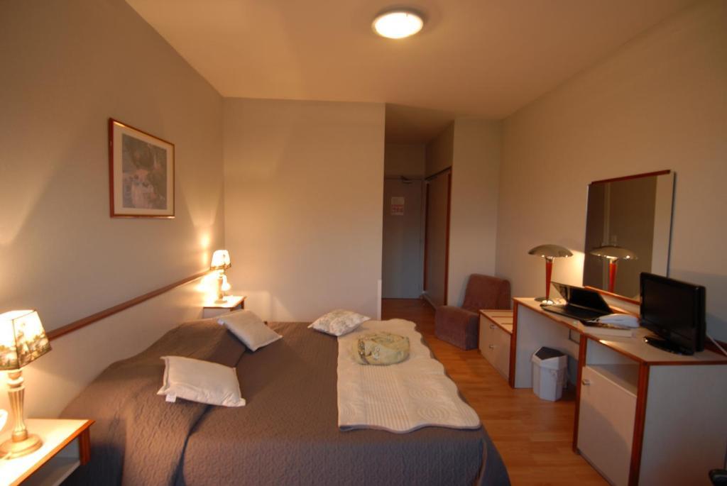 Bellevue Hotel Chatel-Guyon Ruang foto