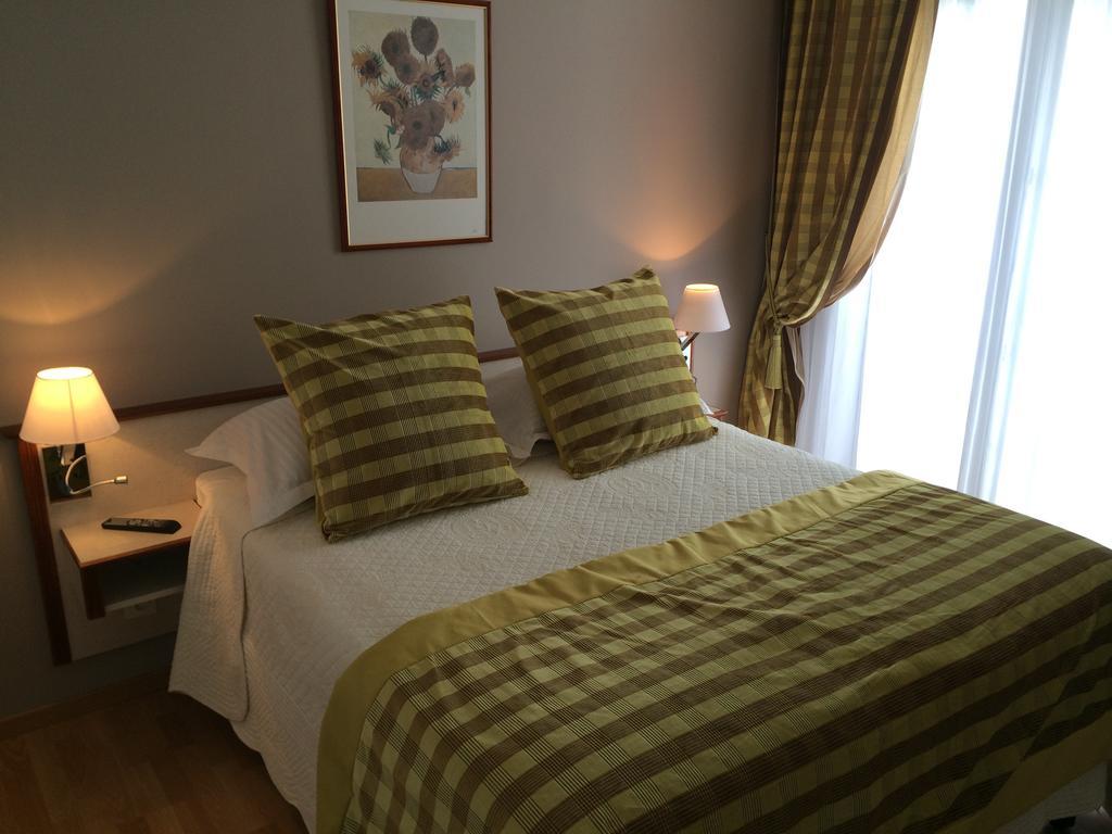 Bellevue Hotel Chatel-Guyon Bagian luar foto
